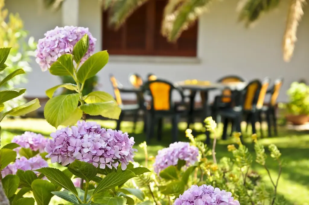 Bed and Breakfast Bandi House San Teodoro  Bed & Breakfast