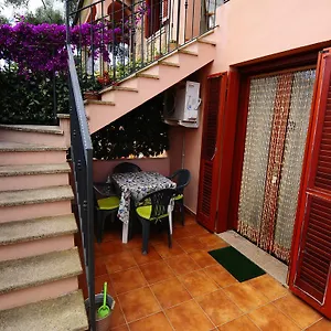 Bed & Breakfast Simon&simon, San Teodoro (Sardinia)